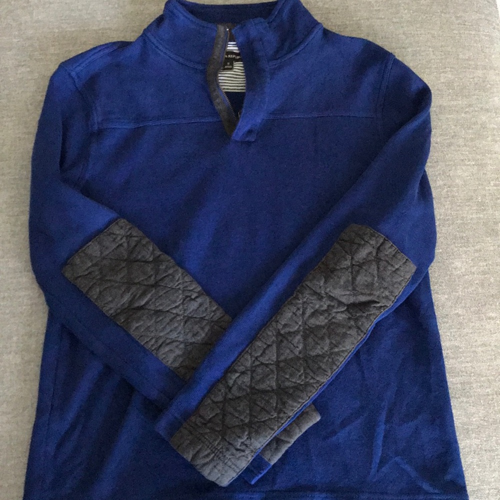 Pullover Sweater